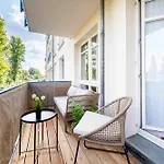 アパート Modernes-apartment-elbkiez-im-herzen-von-dresden ドレスデン