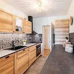 Modernes-apartment-elbkiez-im-herzen-von-dresden * ドレスデン